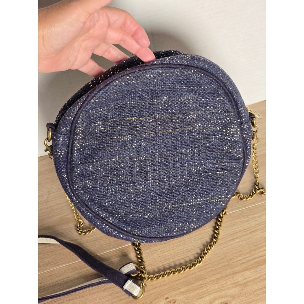 America & Beyond Beaded Elephant Crossbody Bag - Picture 3 of 10